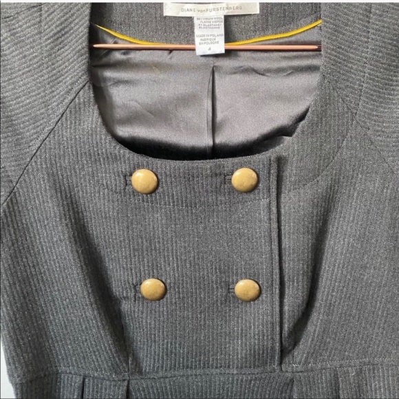 DVF button dress - Picture 3 of 5